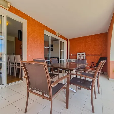 Sea View 6 Pers Near The Beaches In Agay