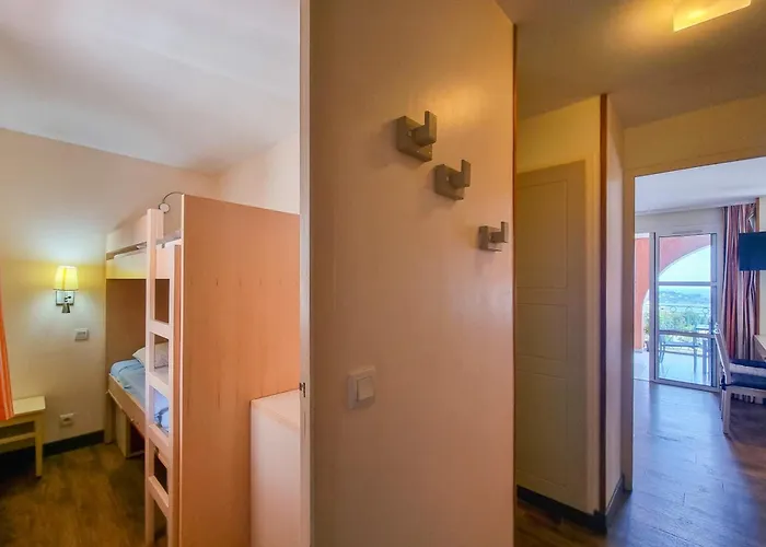 Sea View 6 Pers Near The Beaches In Agay